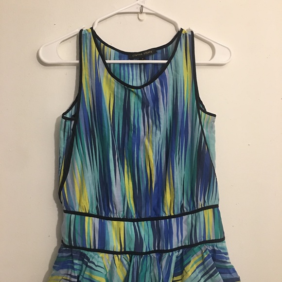 Cynthia Steffe Ruffle Dress: Size 6 - Picture 4 of 10